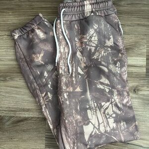 CAMO SWEATPANTS